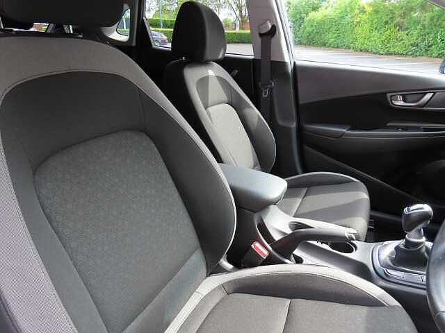 Hyundai Kona 1.0T GDi Play Edition 5dr