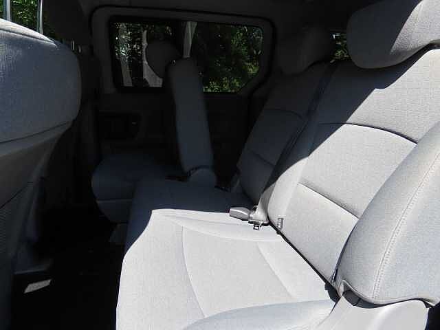 Hyundai I800 2.5 CRDi SE 5dr