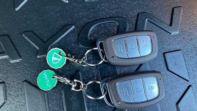 Hyundai BAYON 1.0 TGDi [90] Tech Line 5dr DCT Petrol Hatchback