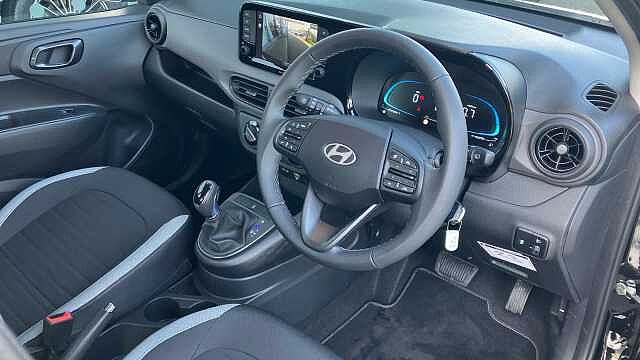 Hyundai i10 1.0 [63] Advance 5dr Auto [Nav] Petrol Hatchback