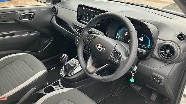 Hyundai I10 1.0 [63] Advance 5dr Auto [Nav] Petrol Hatchback White