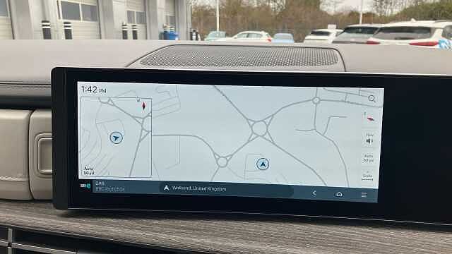 Hyundai SANTA FE 1.6 TGDi Plug-in Hybrid Ultimate 5dr 4WD Auto Estate