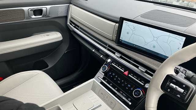 Hyundai SANTA FE 1.6 TGDi Plug-in Hybrid Ultimate 5dr 4WD Auto Estate