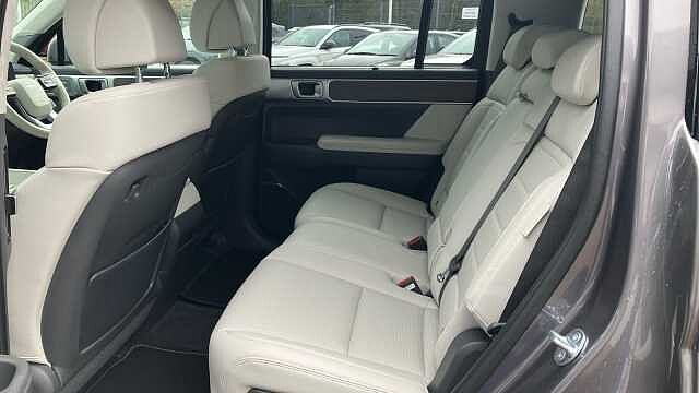 Hyundai SANTA FE 1.6 TGDi Plug-in Hybrid Ultimate 5dr 4WD Auto Estate
