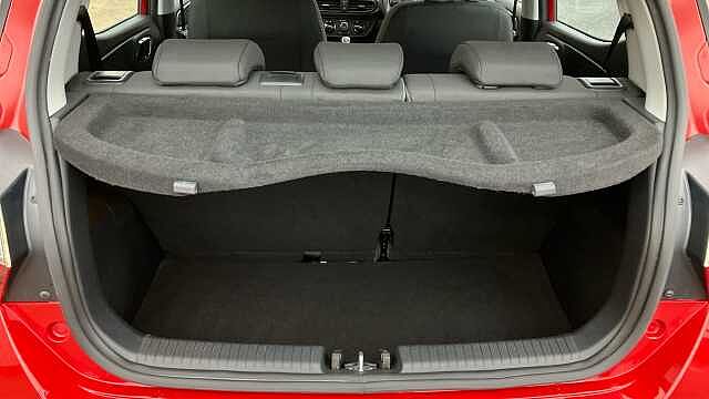 Hyundai i10 1.0 MPi SE Connect 5dr Petrol Hatchback