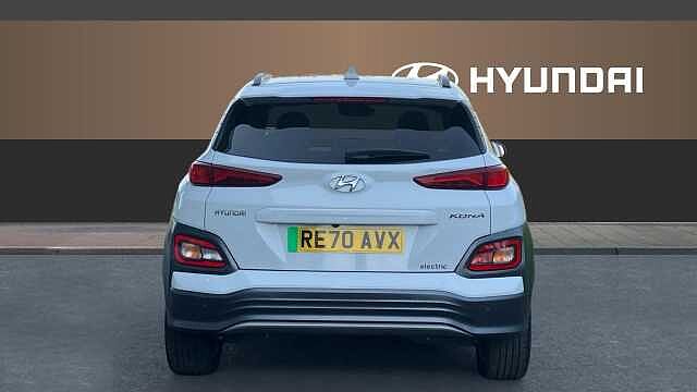 Hyundai KONA 150kW Premium 64kWh 5dr Auto Electric Hatchback White