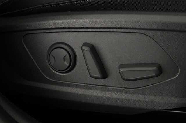 Hyundai TUCSON 1.6T Hybrid Ultimate 5dr Auto White