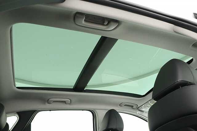 Hyundai TUCSON 1.6T Hybrid Ultimate 5dr Auto White