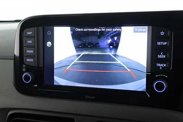 Hyundai I10 1.0 [63] Advance 5dr [Nav] Special solid paint - Atlas white