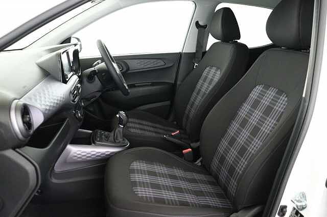 Hyundai I10 1.2 [79] Premium 5dr Auto [Nav] Special solid paint - Atlas white
