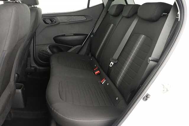 Hyundai I10 1.2 MPi Premium 5dr Auto White