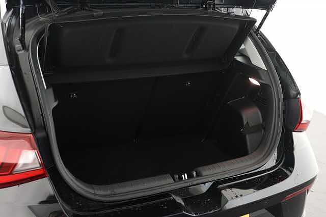 Hyundai I20 1.0T GDi Advance 5dr DCT Black