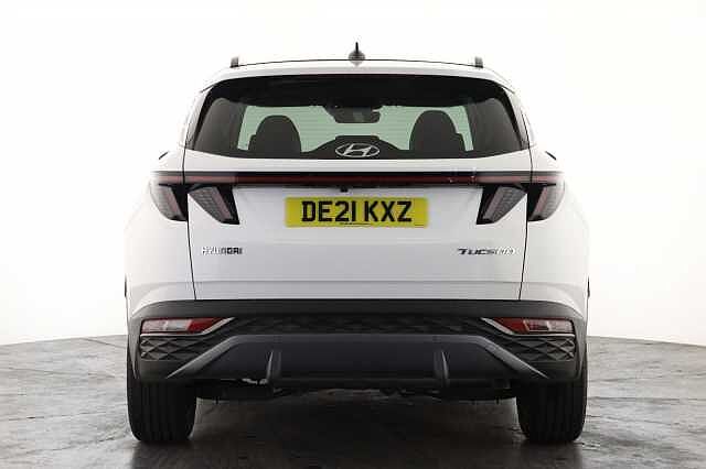 Hyundai TUCSON 1.6 TGDi 48V MHD Ultimate 5dr 2WD White