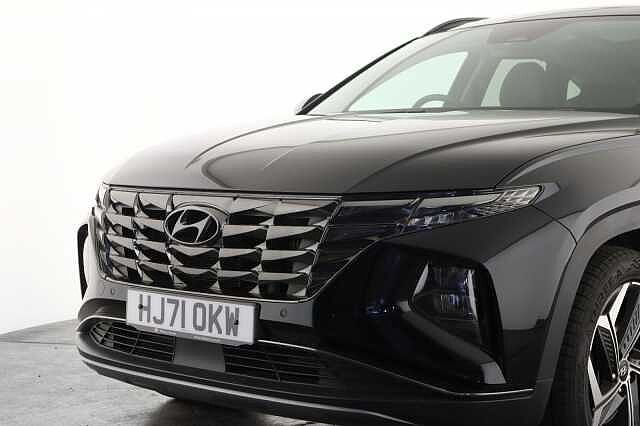 Hyundai TUCSON 1.6 TGDi 48V MHD 180 Ultimate 5dr 4WD DCT BLACK