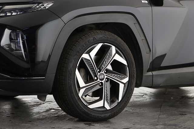 Hyundai TUCSON 1.6 TGDi 48V MHD 180 Ultimate 5dr 4WD DCT BLACK