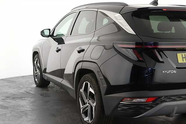 Hyundai TUCSON 1.6 TGDi 48V MHD 180 Ultimate 5dr 4WD DCT BLACK