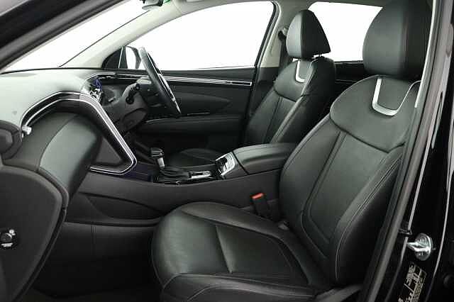 Hyundai TUCSON 1.6 TGDi 48V MHD 180 Ultimate 5dr 4WD DCT BLACK