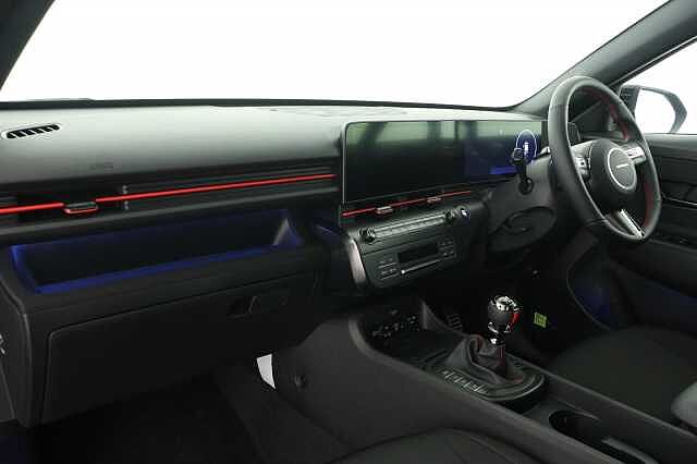 Hyundai KONA 1.6T 138 N Line 5dr Pearl - Abyss black