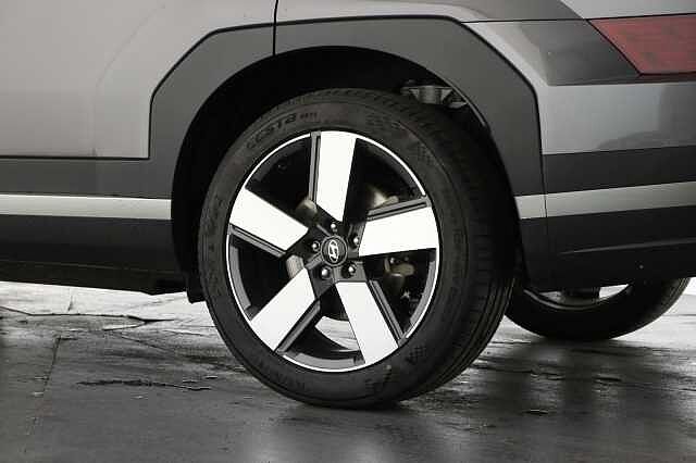 Hyundai SANTA FE 1.6 TGDi Hybrid Premium 5dr 4WD Auto Grey