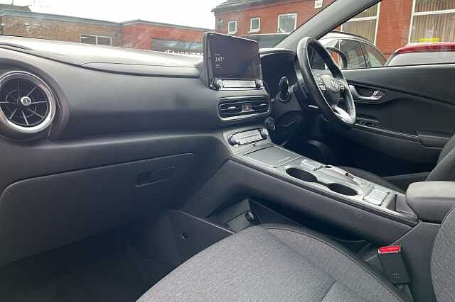 Hyundai KONA Premium 64kWh 5dr Auto Black