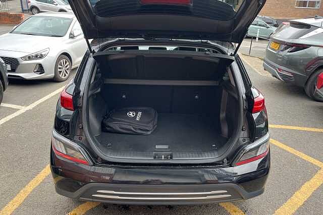 Hyundai KONA Premium 64kWh 5dr Auto Black