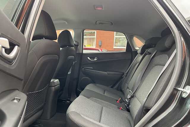 Hyundai KONA Premium 64kWh 5dr Auto Black
