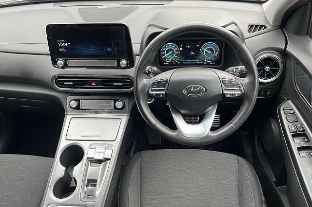 Hyundai KONA Premium 64kWh 5dr Auto Black