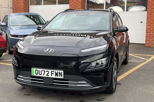 Hyundai KONA Premium 64kWh 5dr Auto Black