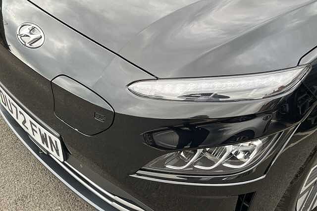 Hyundai KONA Premium 64kWh 5dr Auto Black