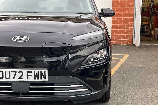 Hyundai KONA Premium 64kWh 5dr Auto Black