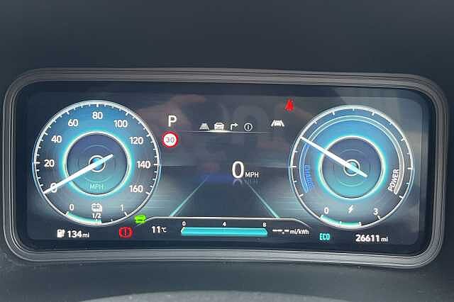 Hyundai KONA Premium 64kWh 5dr Auto Black