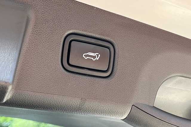 Hyundai TUCSON 1.6T Plug-in Hybrid N Line 5dr Auto White