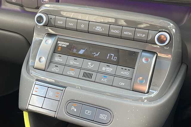 Hyundai Inster Cross 49kWh 5dr Auto