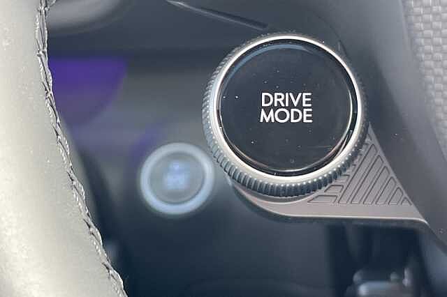 Hyundai Inster Cross 49kWh 5dr Auto
