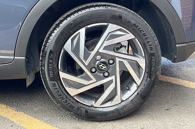 Hyundai BAYON 1.0 T-GDi Advance 5dr Grey