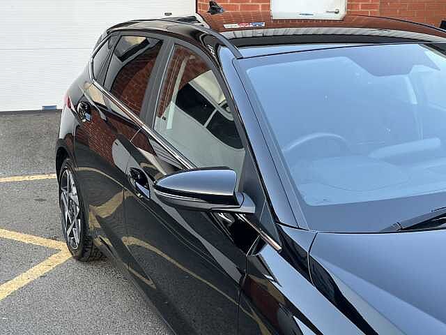 Hyundai I20 1.0 T-GDi Premium 5dr DCT Black