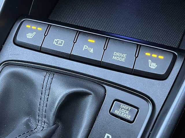 Hyundai I20 1.0 T-GDi Premium 5dr DCT Black