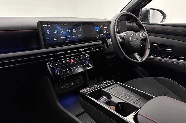 Hyundai TUCSON 1.6T Plug-in Hybrid N-Line 5dr Auto White