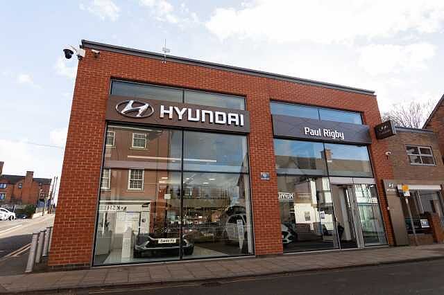 Hyundai KONA Ultimate 64kWh 5dr Auto White