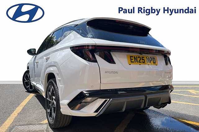 Hyundai TUCSON 1.6T Plug-in Hybrid N Line 5dr Auto White