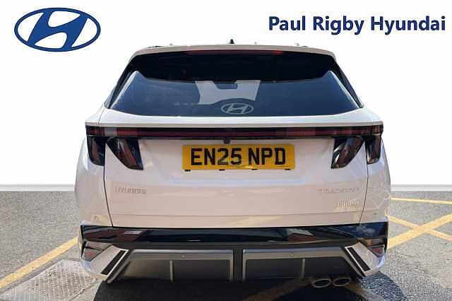 Hyundai TUCSON 1.6T Plug-in Hybrid N Line 5dr Auto White