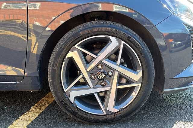 Hyundai i20 1.0 T-GDi Premium 5dr DCT