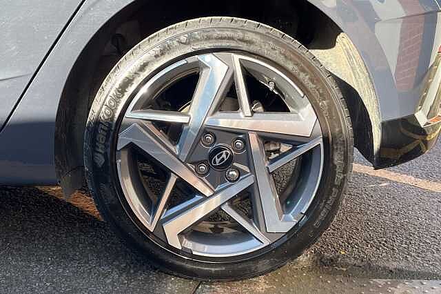 Hyundai i20 1.0 T-GDi Premium 5dr DCT