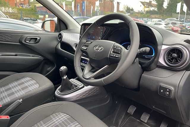 Hyundai I10 1.2 Premium 5dr [Nav] Blue