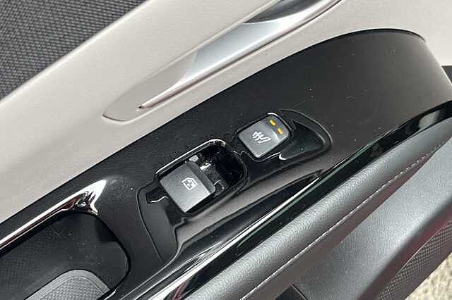 Hyundai TUCSON 1.6 T-GDi Plug-in Hybrid Ultimate 5dr 4WD Auto Red