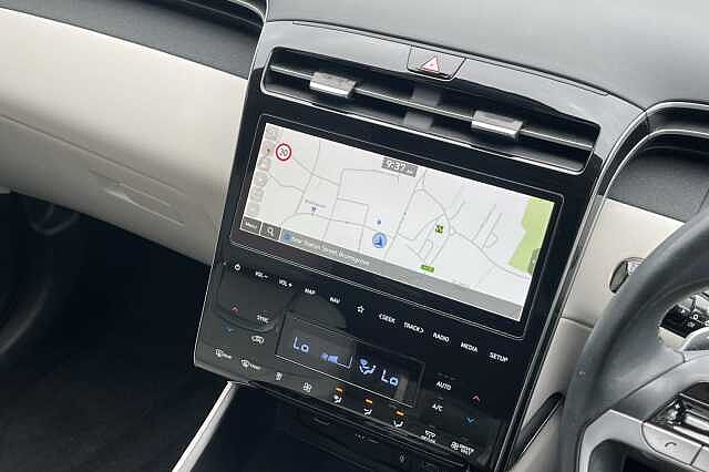 Hyundai TUCSON 1.6 T-GDi Plug-in Hybrid Ultimate 5dr 4WD Auto Red