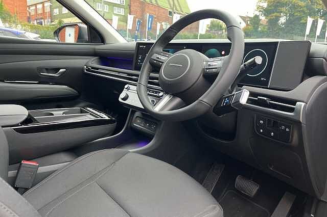 Hyundai TUCSON 1.6T Plug-in Hybrid Advance 5dr Auto Grey