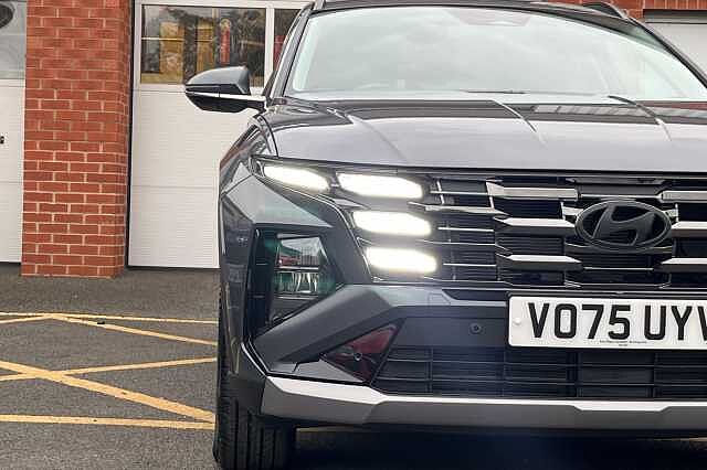 Hyundai TUCSON 1.6T Plug-in Hybrid Advance 5dr Auto Grey