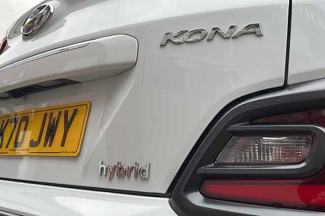 Hyundai KONA 1.6 GDi Hybrid Premium 5dr DCT White