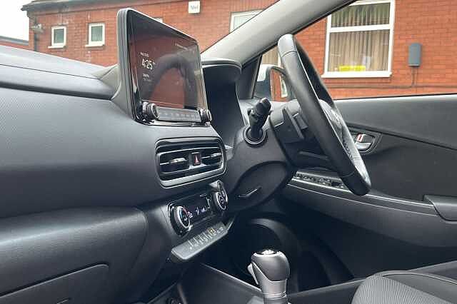 Hyundai KONA 1.6 GDi Hybrid Premium 5dr DCT